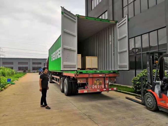 Equipamento de transportador de dois lados de movimento linear em direção transversal 3
