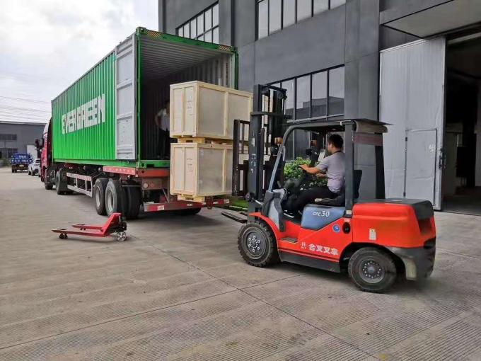 Equipamento de transportador de dois lados de movimento linear em direção transversal 4