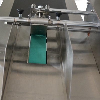 Tipo padrão 1450mm Paging Stracker Feeder Machine Com Receptor